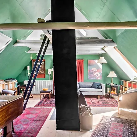 4 Bedroom Lovely In Nyaraló *