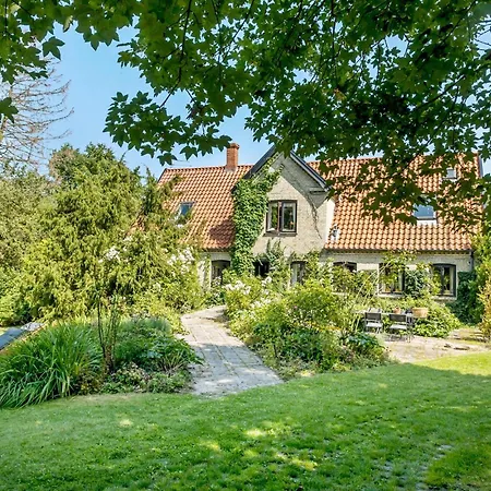 4 Bedroom Lovely In * Horslunde